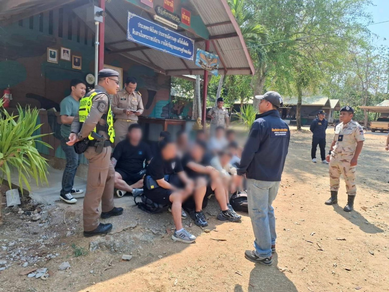 亞太警務報道｜泰國中央調查局尖竹汶行動 10名中國籍人員因簽證逾期、非法入境被捕