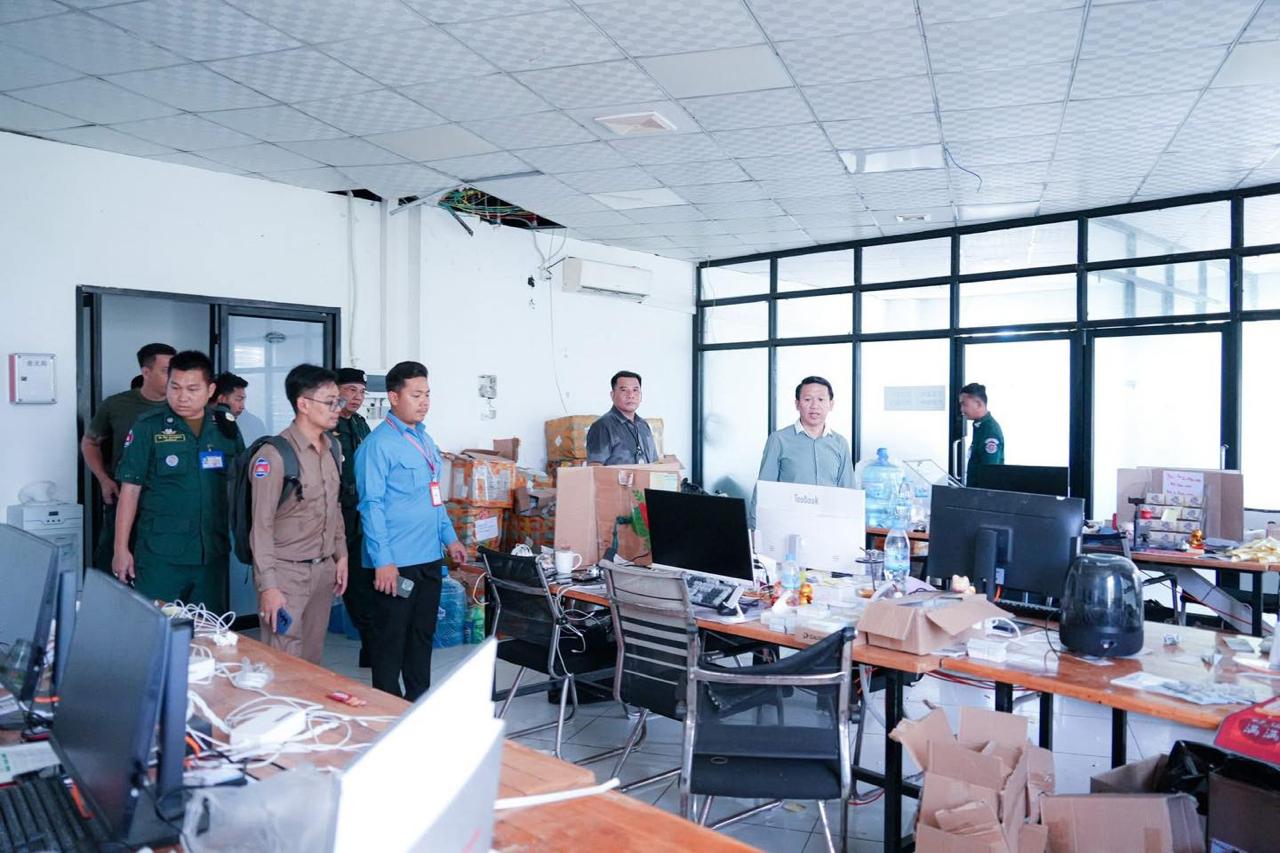 亚太警务报道｜柬埔寨内政部公布反诈 “成绩单”：98 次清剿行动扣 5771 人 4 月底冲刺 “电诈清零”-亞太之聲電視台