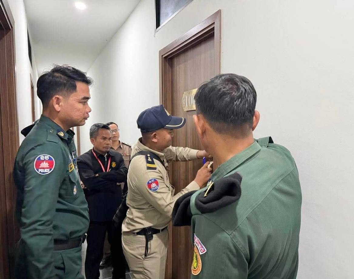 亚太警务报道｜柬埔寨斯瓦伊里恩省突查旅馆 8名越南籍涉诈嫌疑人落网