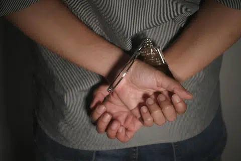 亚太警务报道|柬埔寨遣返300余名越南涉诈人员 回国后悉数被捕