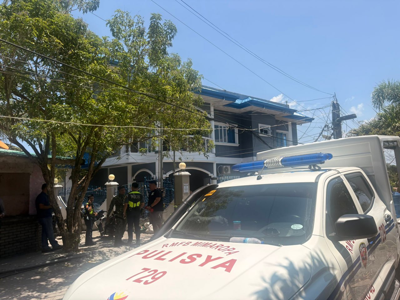 亚太警务报道｜菲律宾旅游胜地惊现疑似制毒厂 菲警突击PG岛两层豪宅 中国籍租客失联