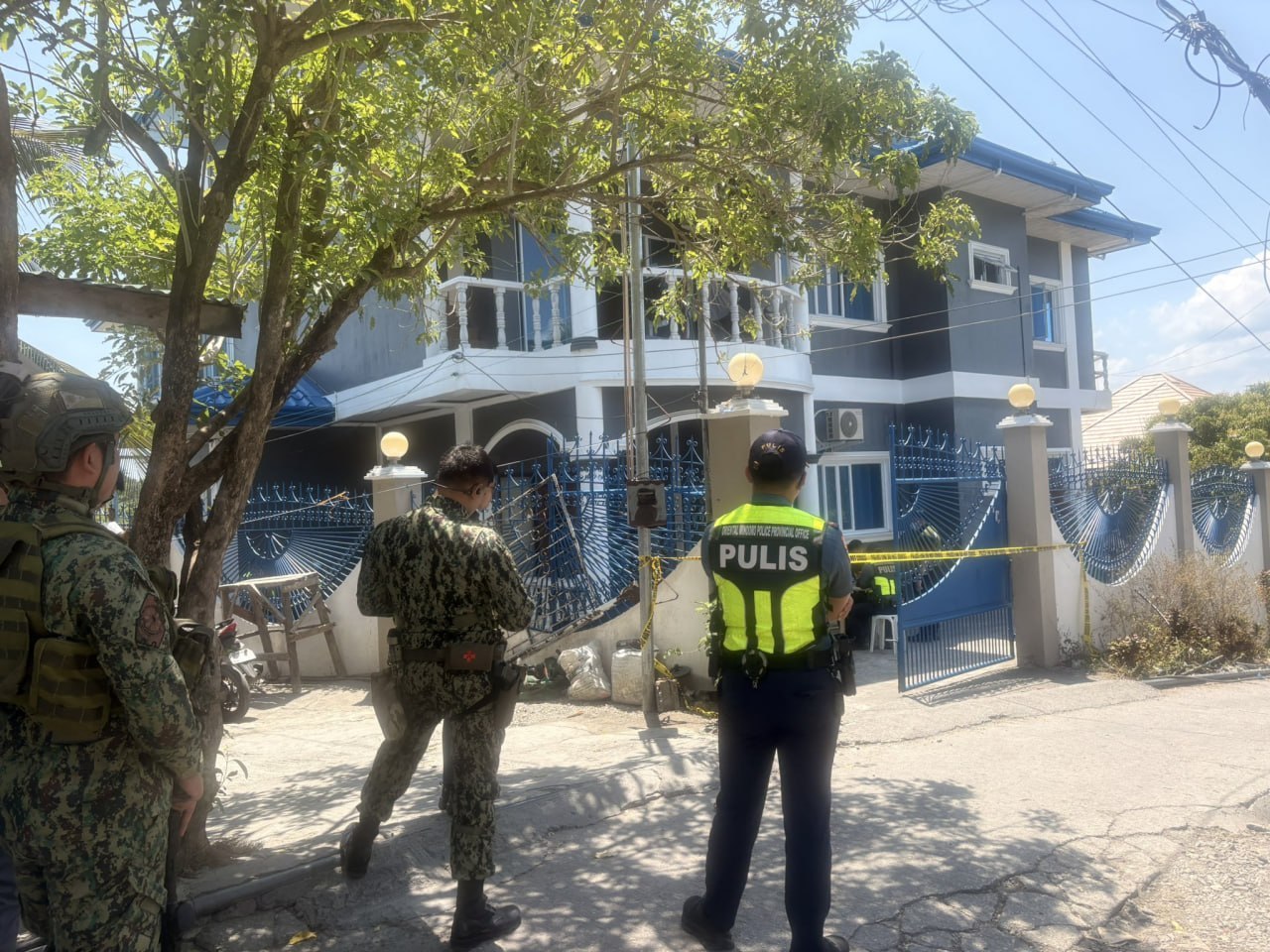 亚太警务报道|菲律宾旅游胜地惊现疑似制毒厂 菲警突击PG岛两层豪宅 中国籍租客失联