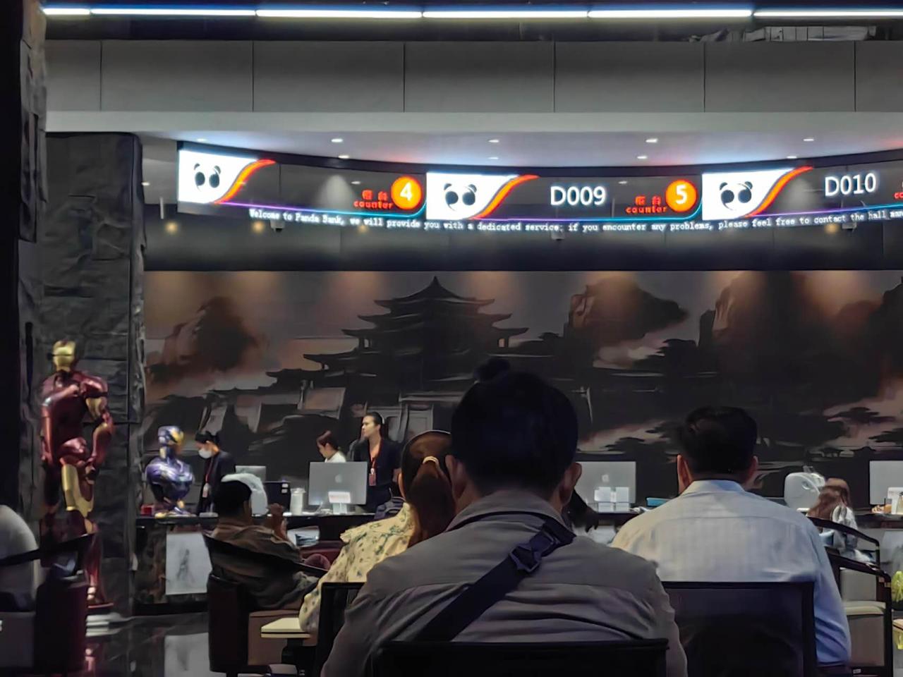 柬埔寨胖大银行赔付首日：储户焦虑难平 20万美元存款仍无法取出