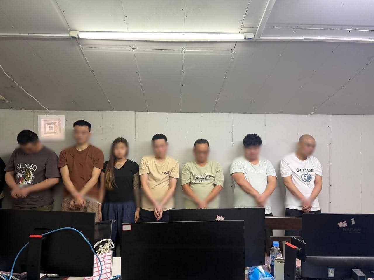 亚太警务报道｜金边市法院下令拘留18名跨国电诈嫌疑人 专针对马来西亚民众实施投资诈骗