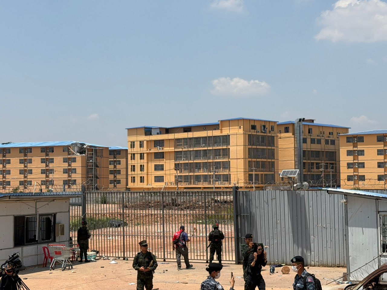 泰柬边境“E区”电诈窝点曝光 拘禁室、专业话术与跨境链条引全球关注